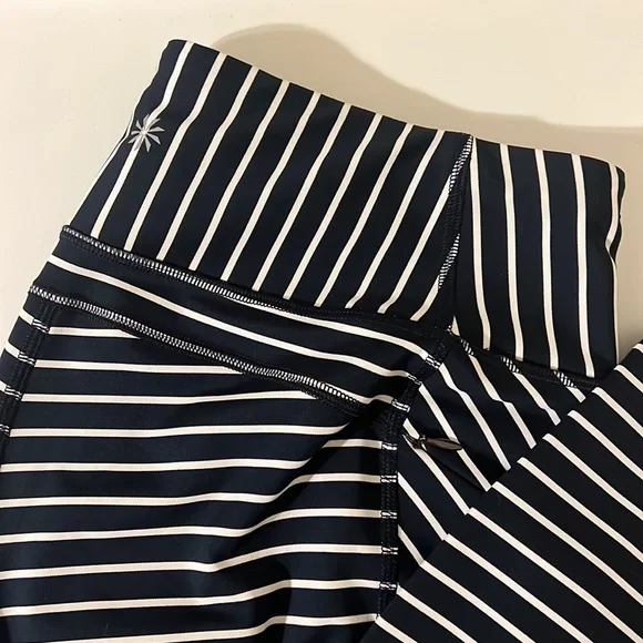Athleta Contender 7/8 Navy Blue and White Leggings - Large (P) - Picture 3 of 5